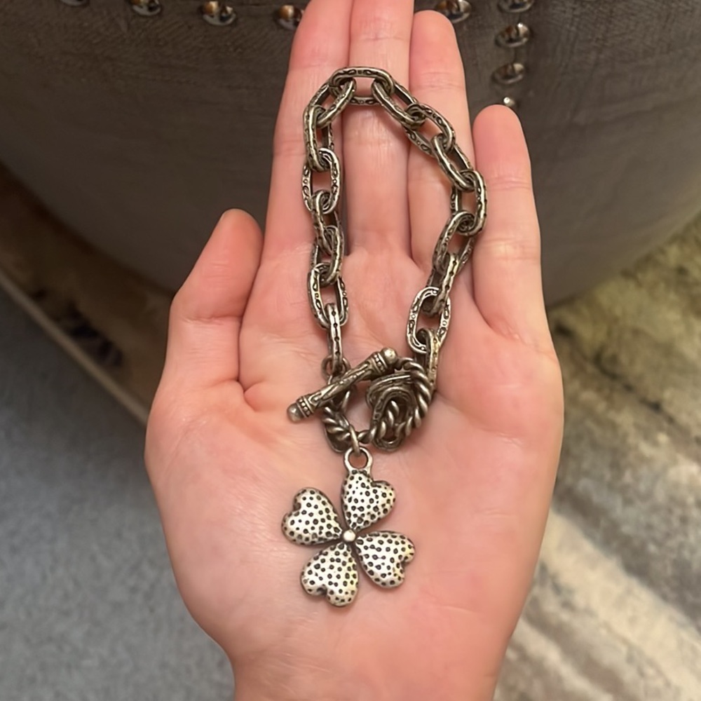 Claudia Agudelo Lucky Clover Toggle Bracelet